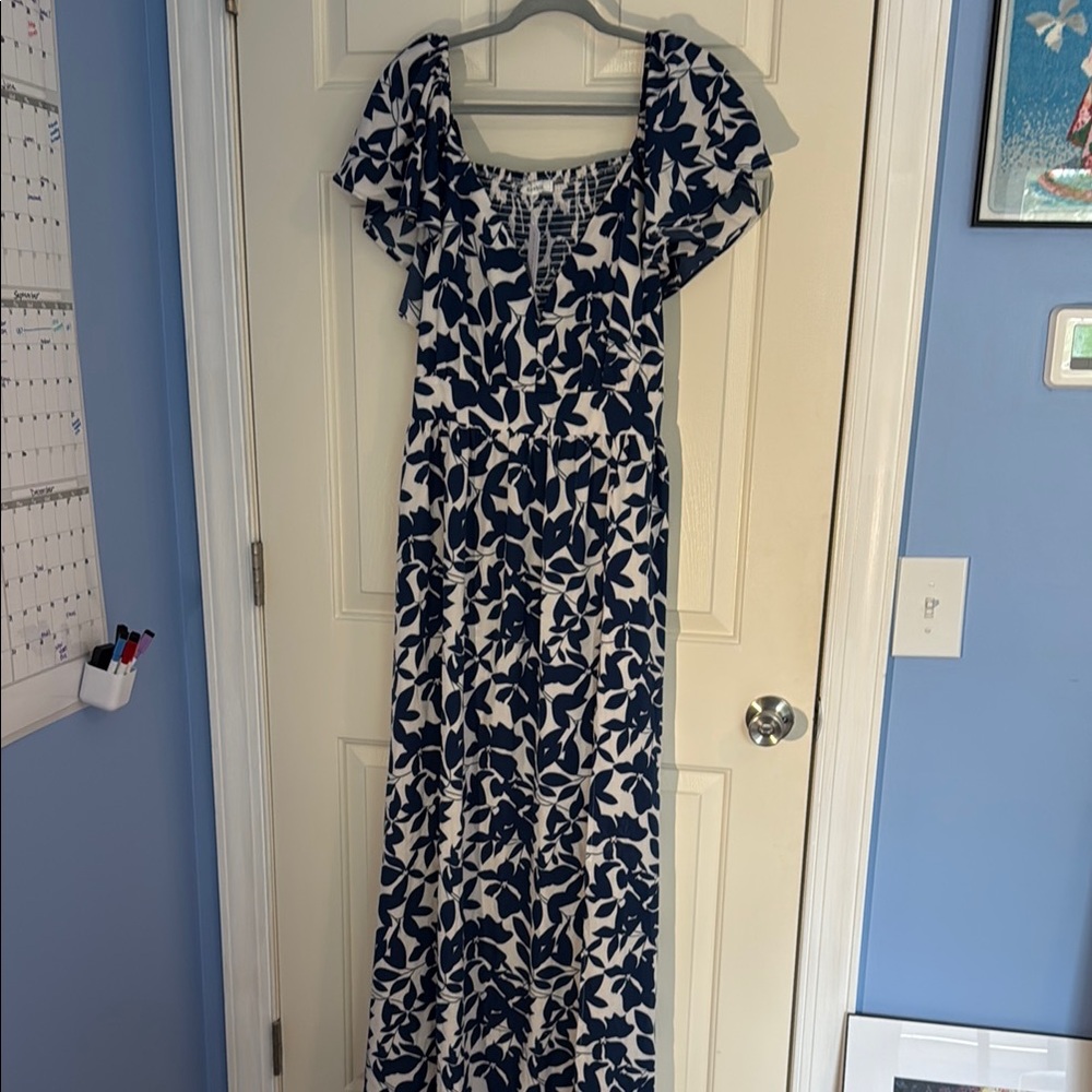 Elegant Blue and White Floral Dress